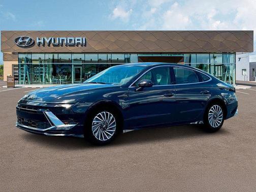 2025 Hyundai SONATA Hybrid SE