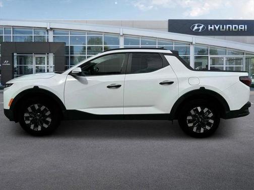 2025 Hyundai SANTA CRUZ SEL Activity