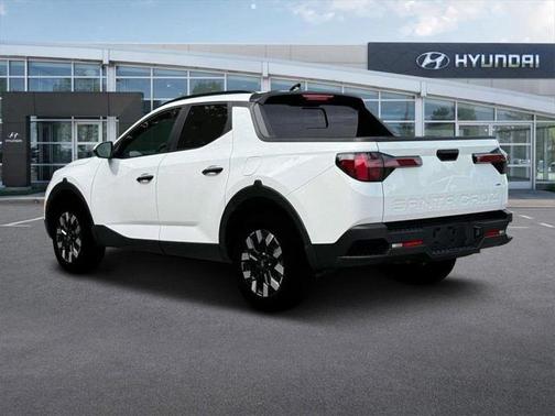 2025 Hyundai SANTA CRUZ SEL Activity