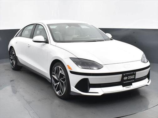 2025 Hyundai IONIQ 6 SE
