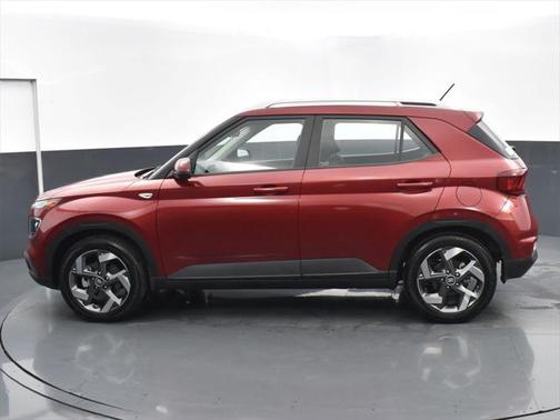 2024 Hyundai VENUE Limited