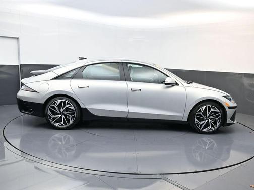 2023 Hyundai IONIQ 6 SEL