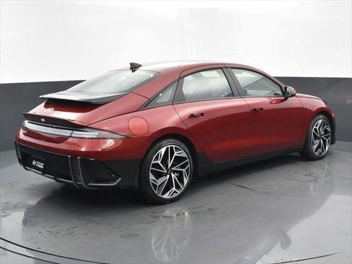 2025 Hyundai IONIQ 6 SE