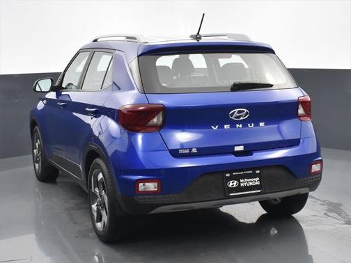 2024 Hyundai VENUE Limited