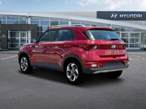 2025 Hyundai VENUE Limited