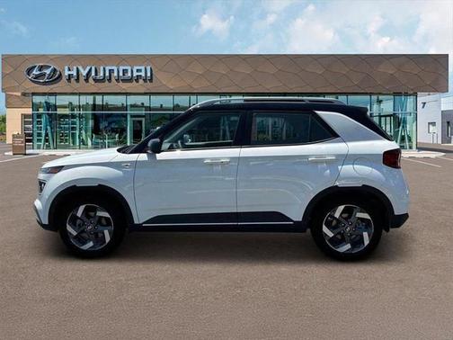 2025 Hyundai VENUE Limited