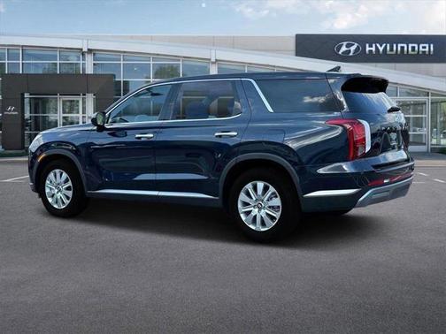 2025 Hyundai PALISADE SE