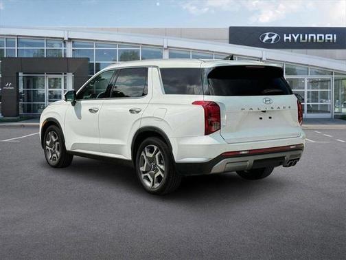 2025 Hyundai PALISADE SEL Premium