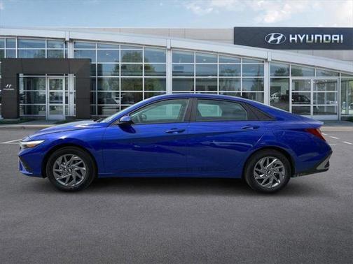 2025 Hyundai ELANTRA HEV Blue
