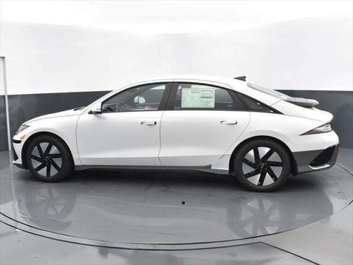 2025 Hyundai IONIQ 6 SE