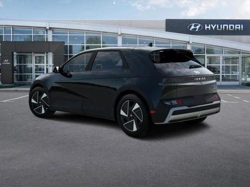2025 Hyundai IONIQ 5 SEL