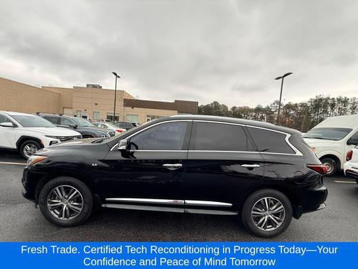 2017 INFINITI QX60 Base