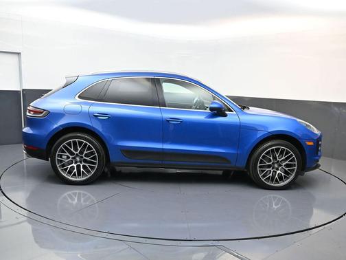 2020 Porsche Macan S