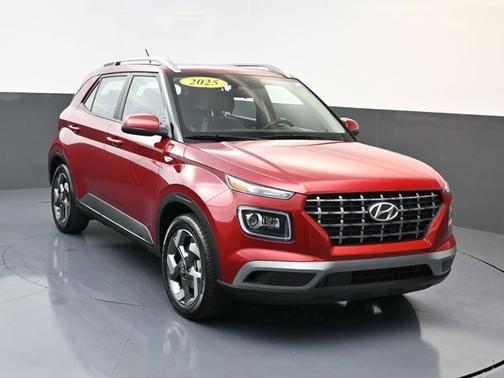 2025 Hyundai VENUE Limited