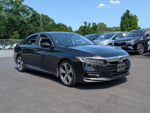 2019 Honda Accord Touring 2.0T