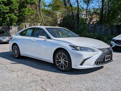 2025 Lexus ES 350 Base
