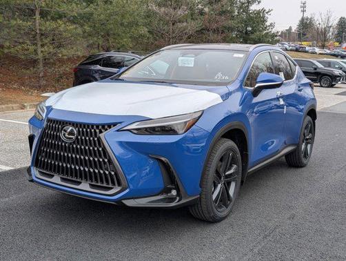 2025 Lexus NX 450h+ Luxury