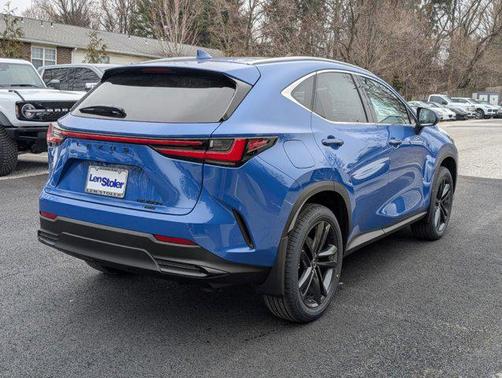 2025 Lexus NX 450h+ Luxury