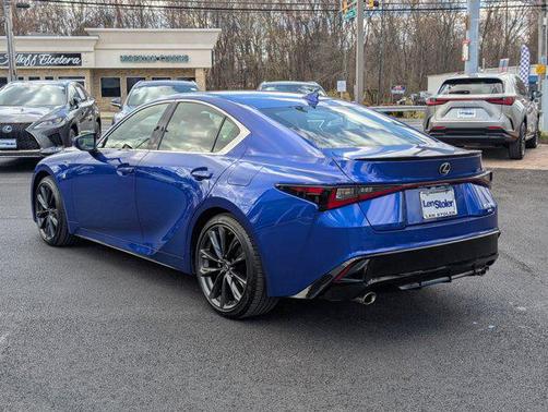 2022 Lexus IS 350 Base