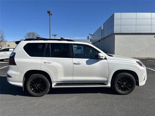 Eminent White Pearl 2023 Lexus GX 460 Base