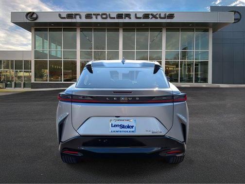 2023 Lexus RZ 450e Luxury