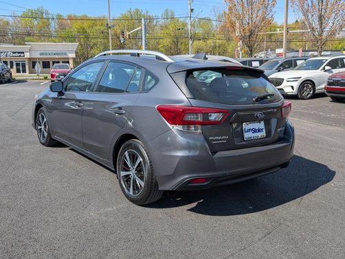 2023 Subaru Impreza Premium