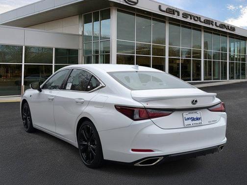 2025 Lexus ES 350 Base