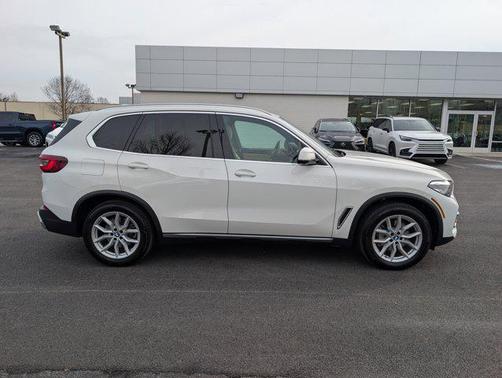 2022 BMW X5 sDrive40i