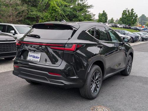 2025 Lexus NX 350h Premium