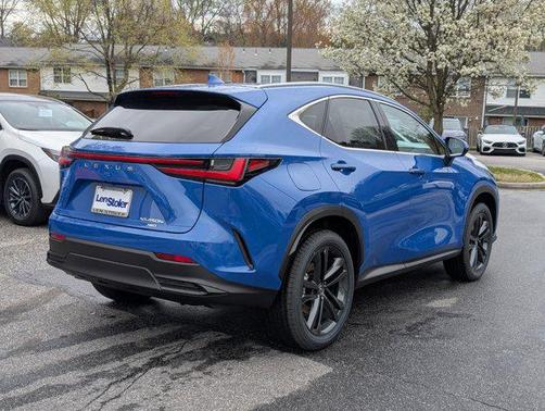 2025 Lexus NX 450h+ Luxury