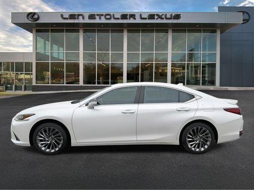 2025 Lexus ES 300h Luxury