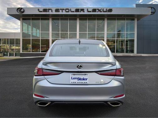 2024 Lexus ES 350 Ultra Luxury