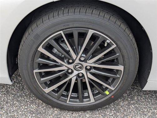 2025 Lexus ES 350 Base