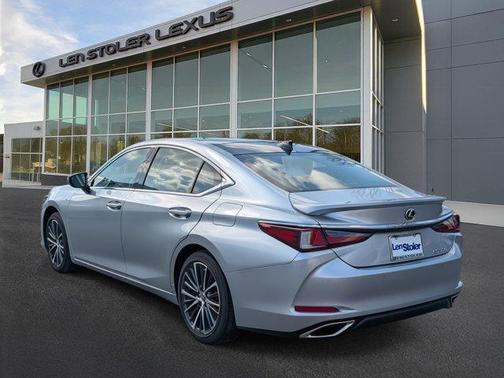 2023 Lexus ES 350 Base