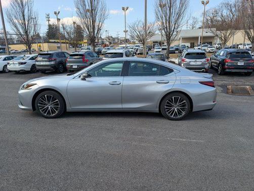 2023 Lexus ES 350 Base