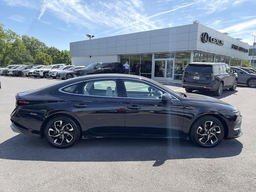 Carbon Blue 2024 Hyundai SONATA SEL