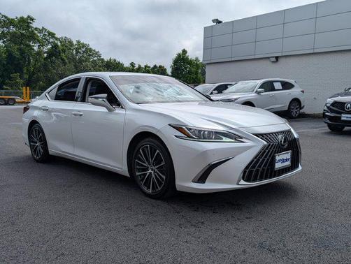 2022 Lexus ES 350 Base