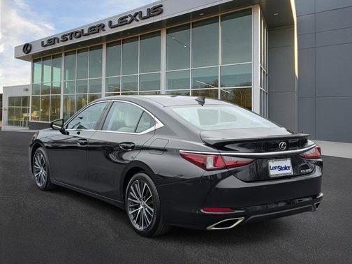 2022 Lexus ES 350 Base