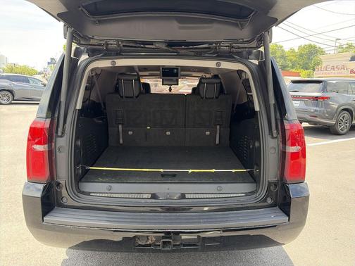Black 2017 Chevrolet Suburban LT