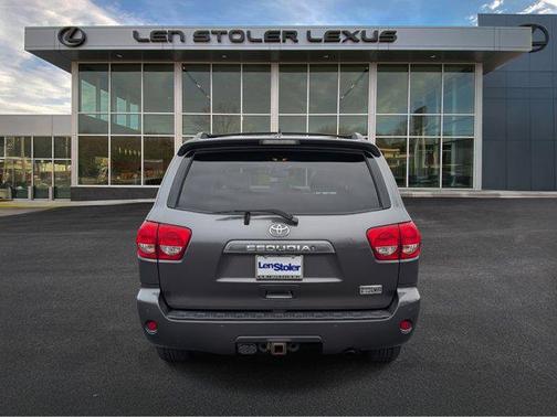 2016 Toyota Sequoia SR5
