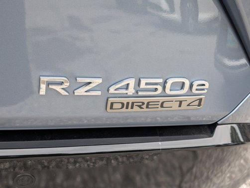 2025 Lexus RZ 450e 450e Premium AWD w