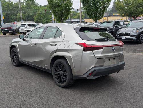 2022 Lexus UX 250h Base