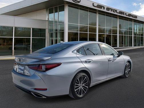 2023 Lexus ES 350 Base