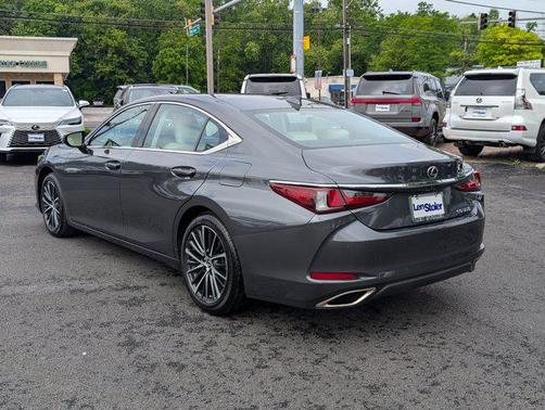 2024 Lexus ES 350 Base