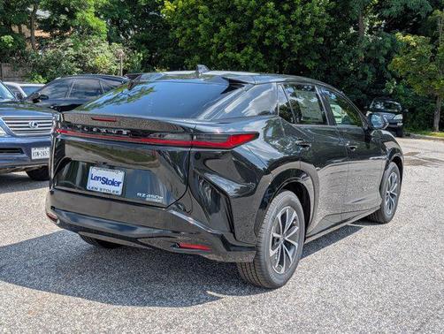 2025 Lexus RZ 450e 450e Premium AWD w