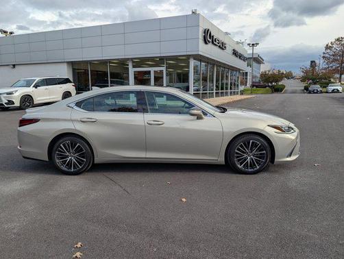 2024 Lexus ES 350 Base