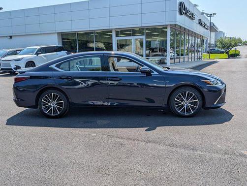 2024 Lexus ES 350 Base