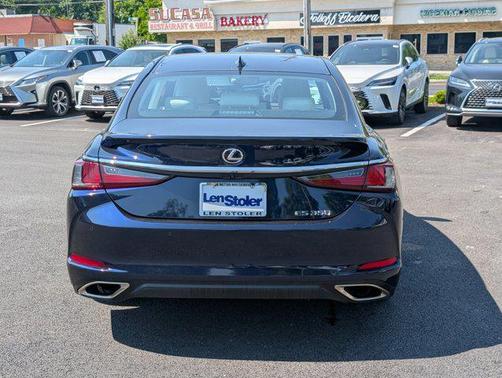 2024 Lexus ES 350 Base