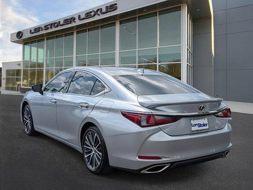 2023 Lexus ES 350 Base