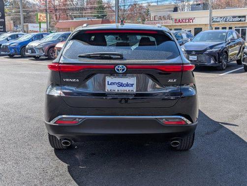 2024 Toyota Venza XLE